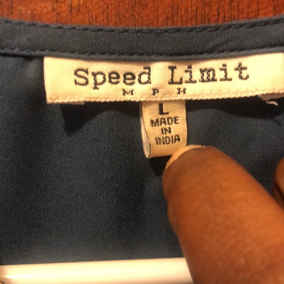 Speed Limit Blouse Sz L - Picture 2 of 3